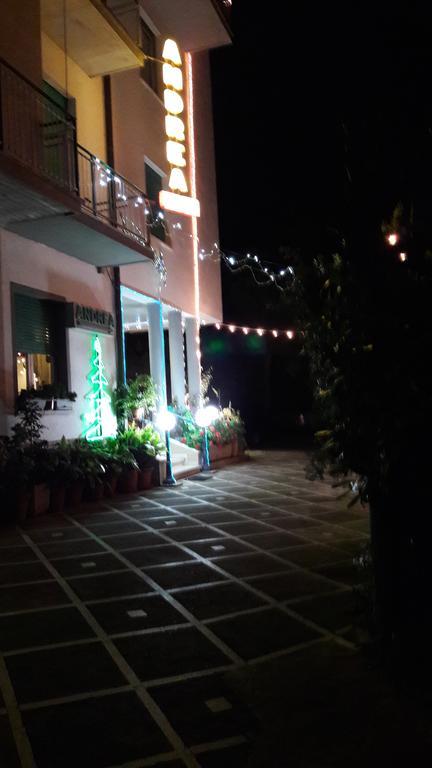 Hotel Pensione Andrea Chianciano Terme Exterior foto